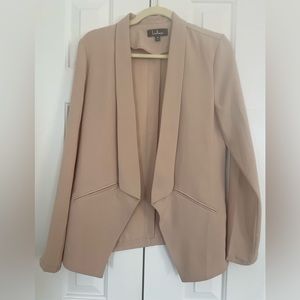 Tan Lulu’s blazer, medium. Shoulder pads removed